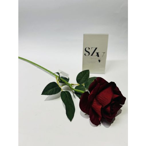 Bordó Bársony Rózsa