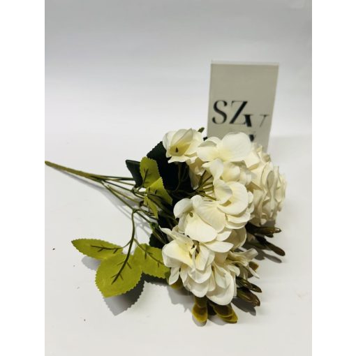 Rózsa csokor Hotensiával Krém