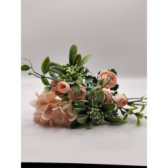 Boglárka csokor hortenziával-rezgővel púder rózsaszín