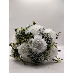 Krizantém csokor 12 ágas 7 virágos zölddel fehér